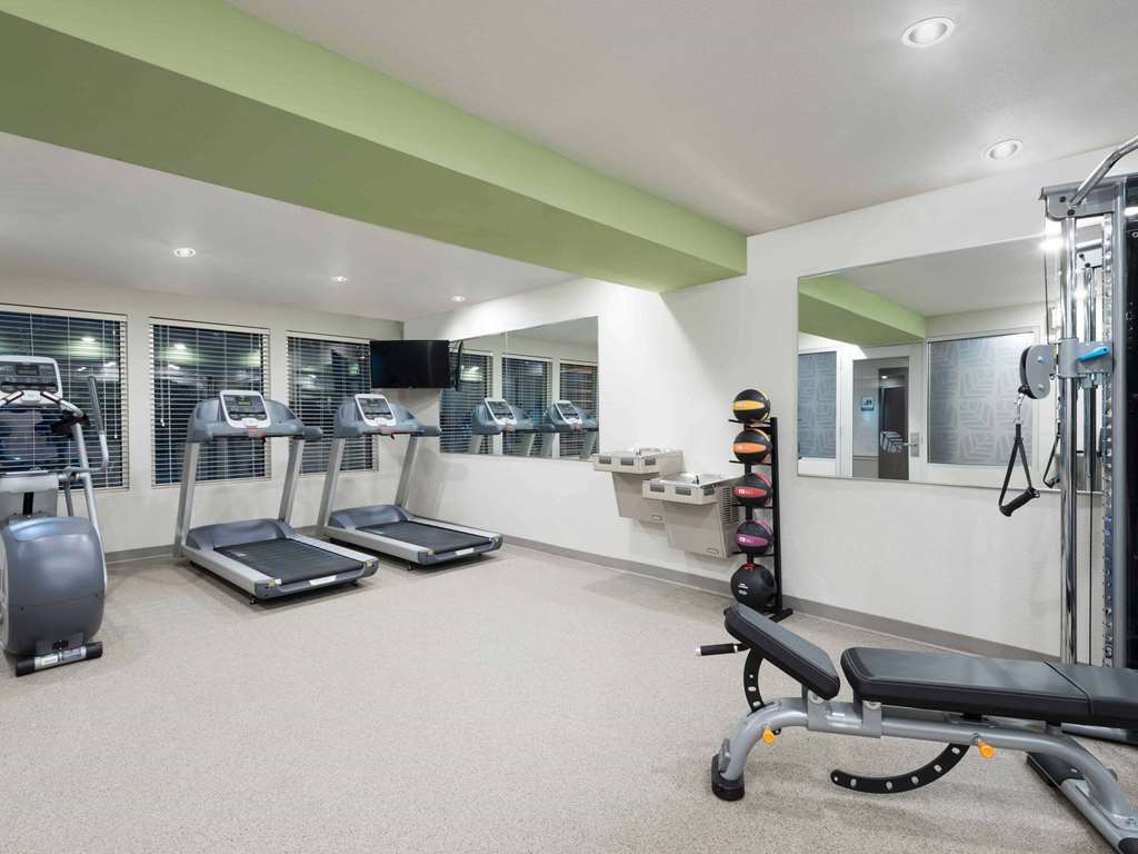 Woodspring Suites Washington Dc Northeast Ґрінбелт Зручності фото